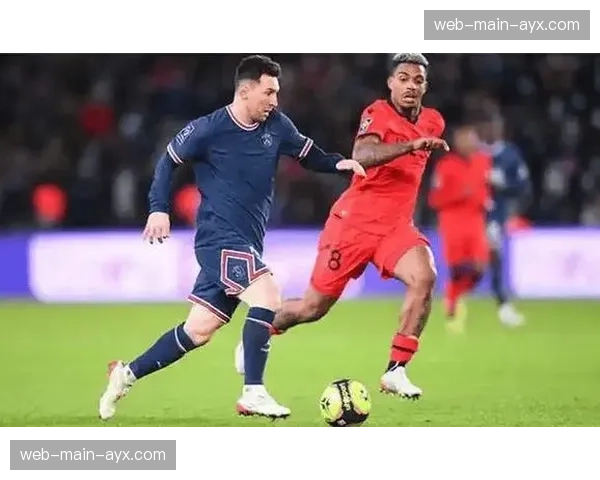 争冠天王山之战前瞻：巴黎vs尼斯，战术焦点在于能否打破深度防守铁桶